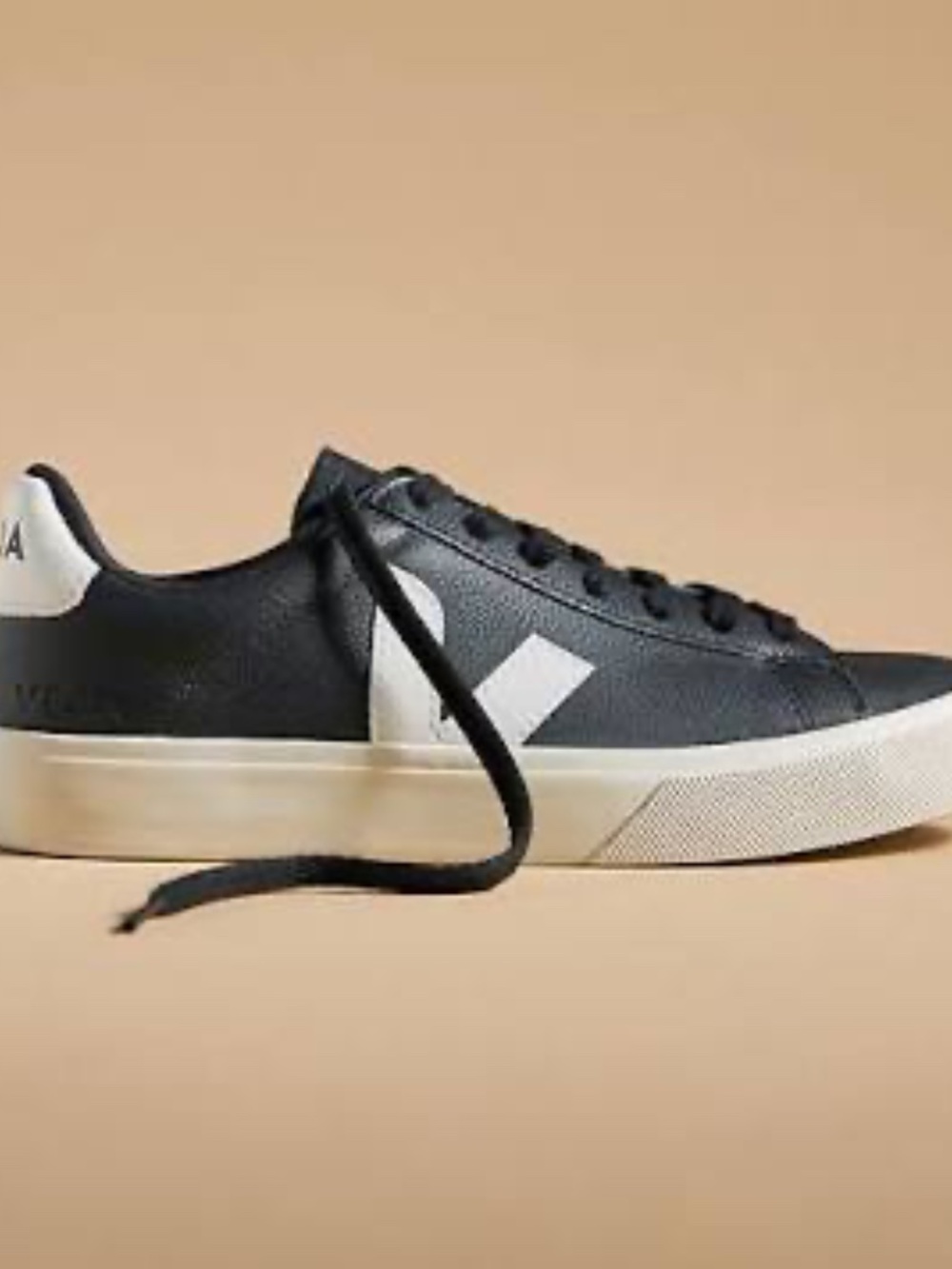 Veja women’s 41 Black Leather Sneakers  Campo
